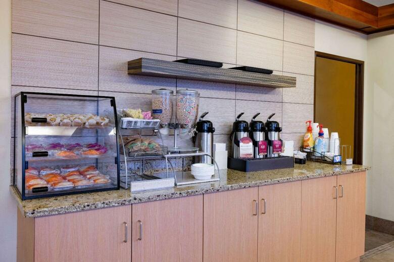 Hotel La Quinta Inn & Suites Helena