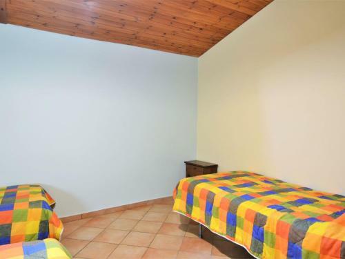 Pleasant Holiday Home In Gallicano With Garden