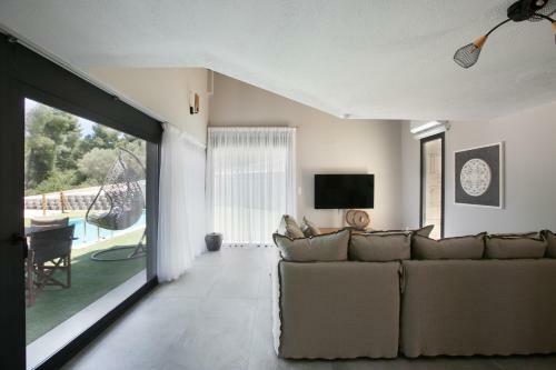 The Euphoria Club Luxury Villas
