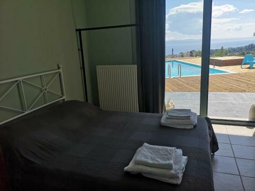 The Free Bird - Private Pool & Spa Villa