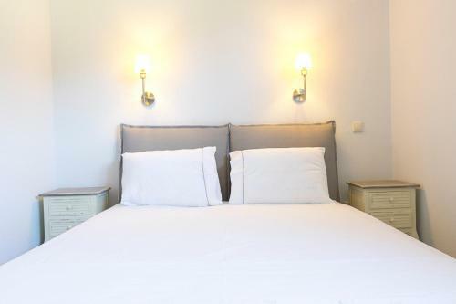 Villa Maisonette Ioanna 70 M From Glarokavos Beach
