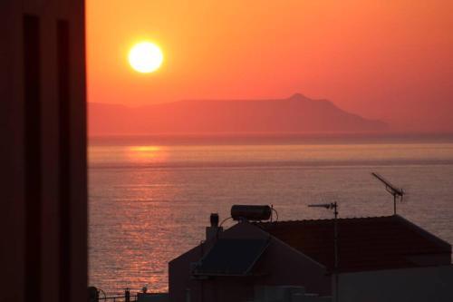 Apartamento Luxurious Modern House With Balcony And View