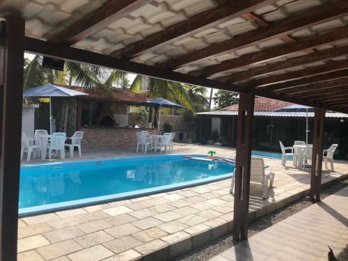 Chal�s Aver O Mar