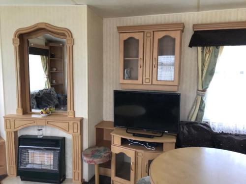 8 Berth On Coral Beach (New Florida)