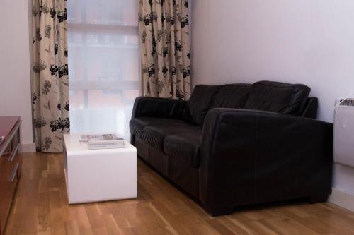 Double Bed + Private Bathroom In Manchester City Centre.