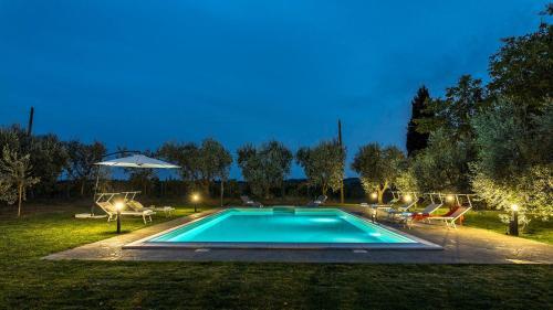 Villa Casale Le Tre Querce 8&1