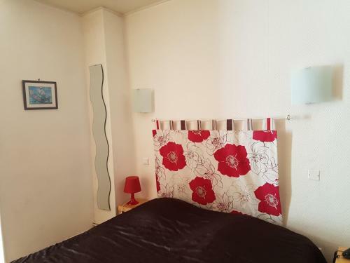 Hotel H�tel Des Po�tes Avec Garage Priv�