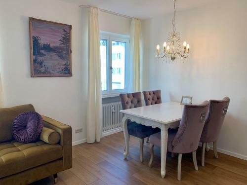 Apartamento K�niglich & Modern See- Und Zentrumsnah