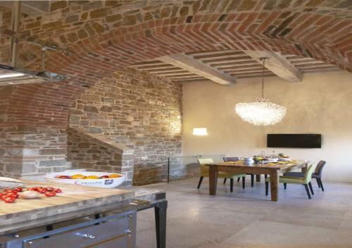 Villa Pianvecchio By Mc Luxury Rentals