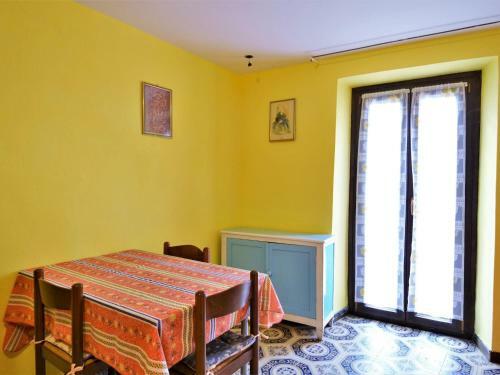 Charming Holiday Home In Niella Tanaro With Garden