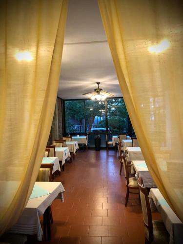 Hostal Room In Bb - Hotel Villa Alexandra - Double Room