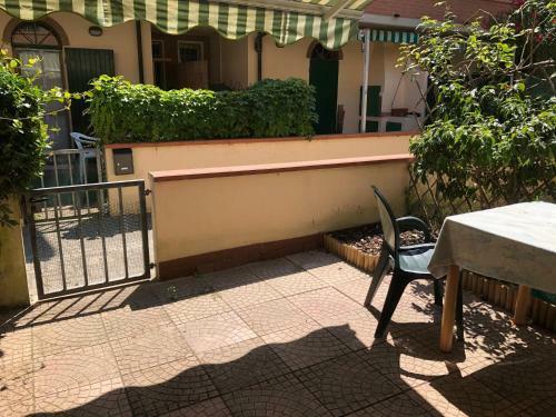 Apartamento Appartamento Curato Con Giardino