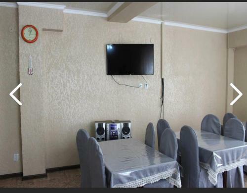 Hostal ??????