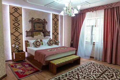 G?lden Dragon Villa Hotel