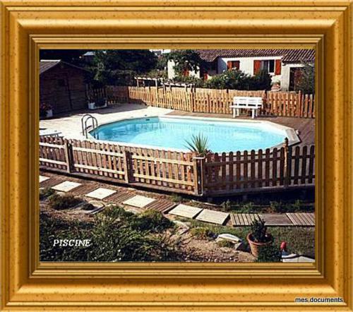 La Pinede Avec Piscine,gite de Charme Du Midi