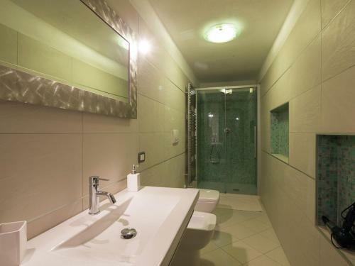 Lavish Villa In Cortona With Swimming Pool
