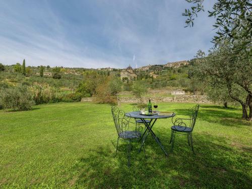 Lovely Villa In Cortona With Swimming Pool