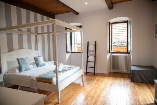 Hostal Dimora Domese