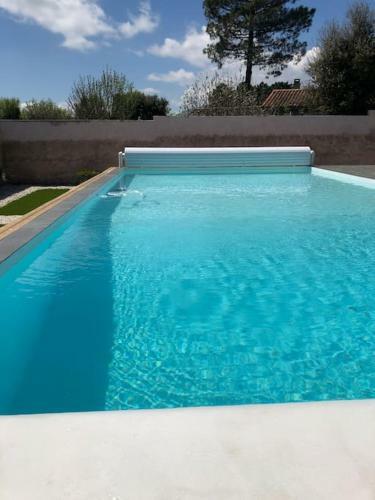 Maison Avec Piscine Chauff�e Proche Porto Vecchio