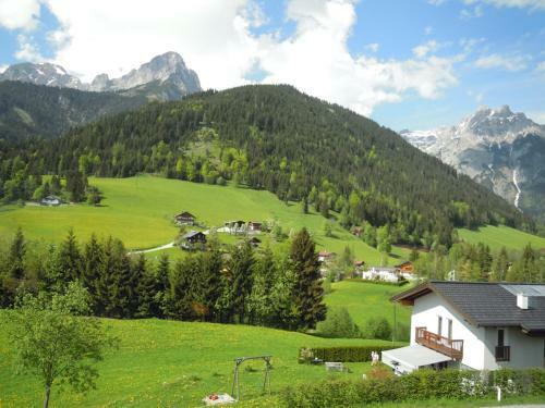 Apartamento Ferienhaus H�chh�usl