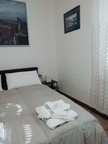 B&B Mark