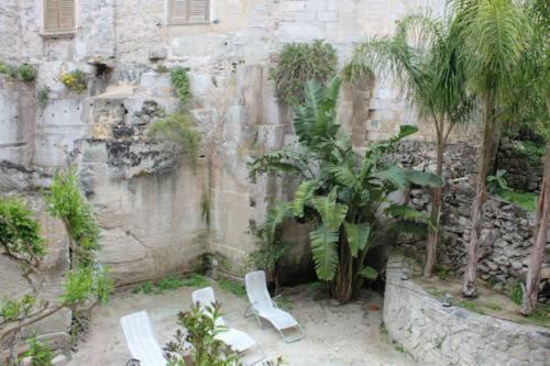 Apartamento Laughing House With Hypogeum Garden