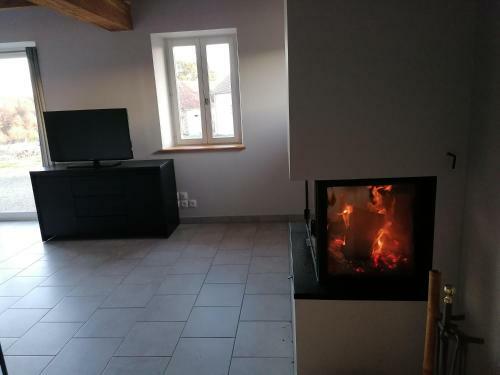 Maison � La Campagne Avec Chemin�e