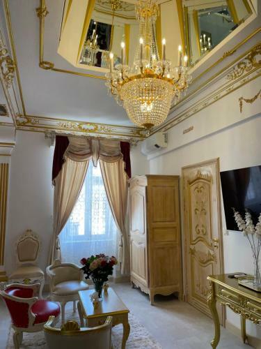 Hostal Suite Imp�riale Maison de L'�glise Du Couvent