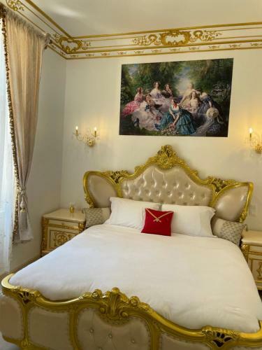 Hostal Suite Imp�riale Maison de L'�glise Du Couvent