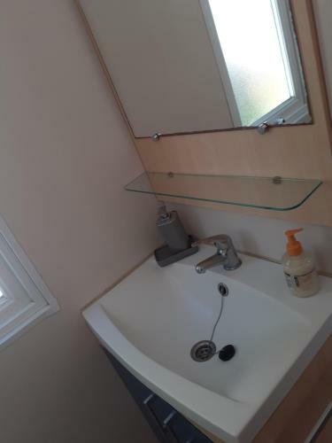 Le Bungalow Ensoleill� � Mandelieu La Napoule