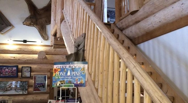 Motel Bear�s Claw Lodge