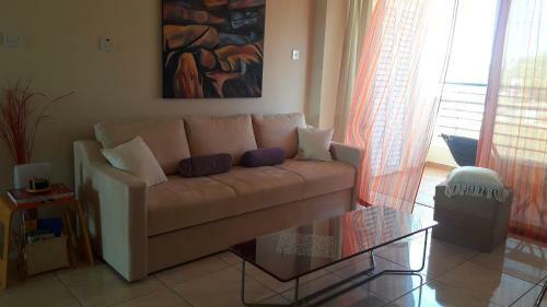 Golden Sea View Apartment