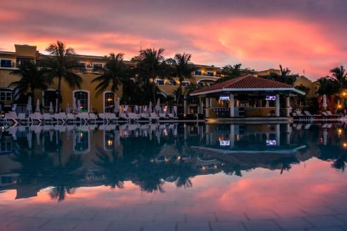 Hotel Secrets Capri Riviera Cancun All Inclusive -adults Only