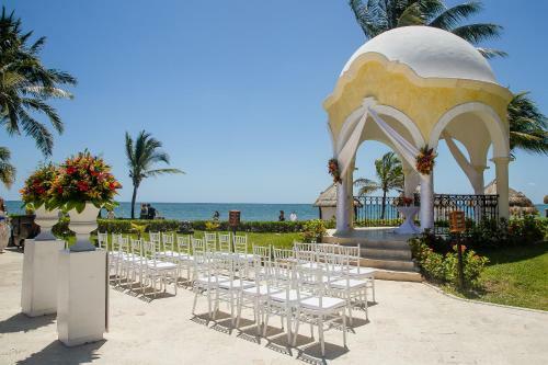 Hotel Secrets Capri Riviera Cancun All Inclusive -adults Only