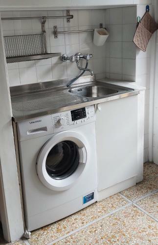 Apartamento Appartamento In Zona Centrale.