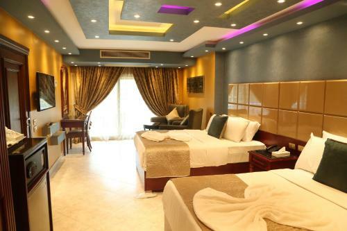 Hotel Green Garden Inn