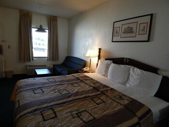 Magnuson Hotel Of Kennesaw