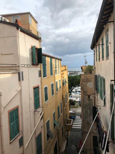 Apartamento Ca' de Tancin In Centro Sanremo