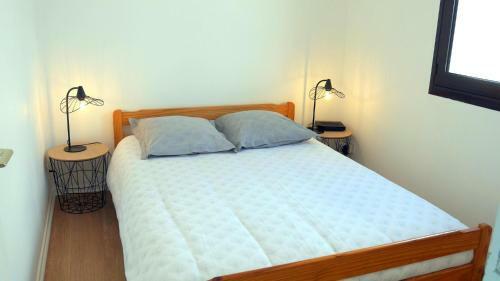 Apartamento Holiday Flat Camaret-sur-mer - Bre06111e-p