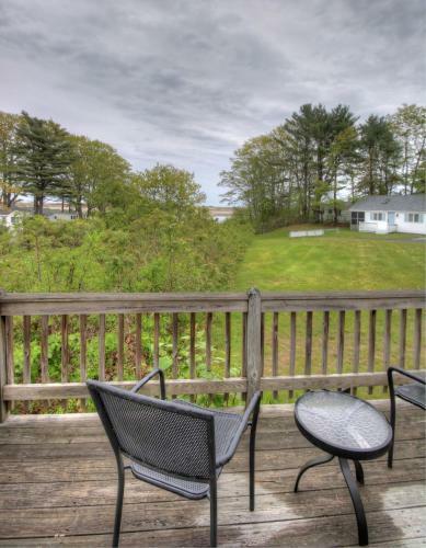 Motel Colonial Village Resort