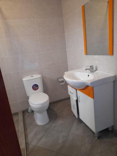 Suzzy Furnished Apartments