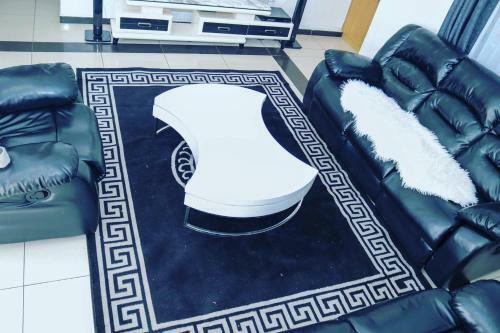 Apartamento Sofitel 4 Bedrooms Maisonette Milimani