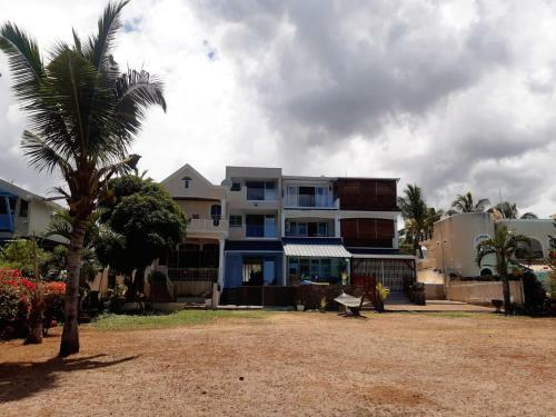 Apartamento La Falaise Sea Front Villa