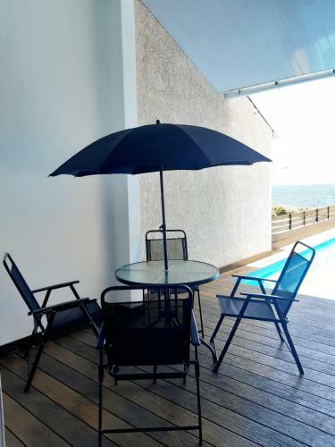 Apartamento La Falaise Sea Front Villa