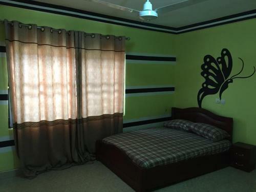 Hostal Duku Guest House