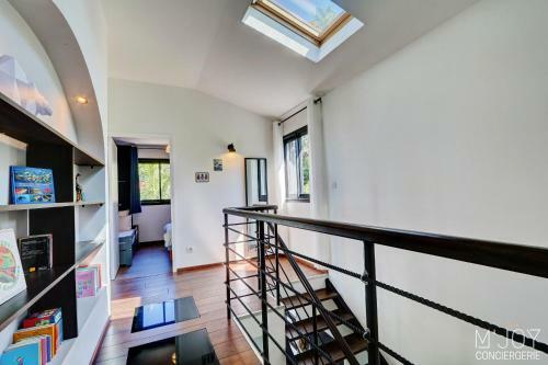 Villa Cardinal ? La Villa Aux Touches Color�es