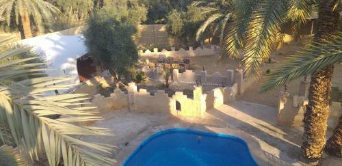 Bed & Breakfast Tazol House
