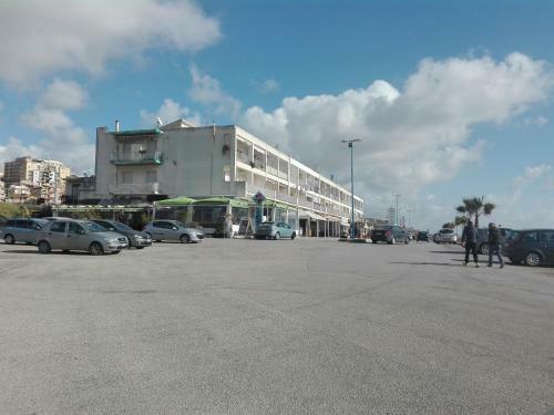 Apartamento Emilia Lido Esperando
