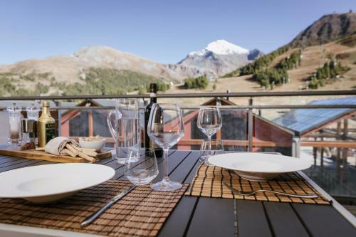 Apartamento Hostdomus - Lynx Luxury Suite