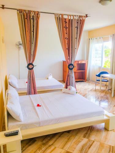 Hostal Cambria Hotel